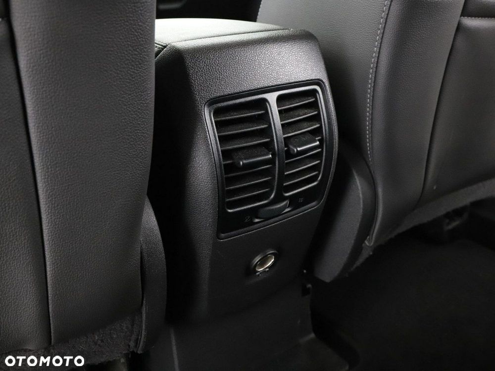 Ford Kuga 1.5 EcoBlue TITANIUM - 34