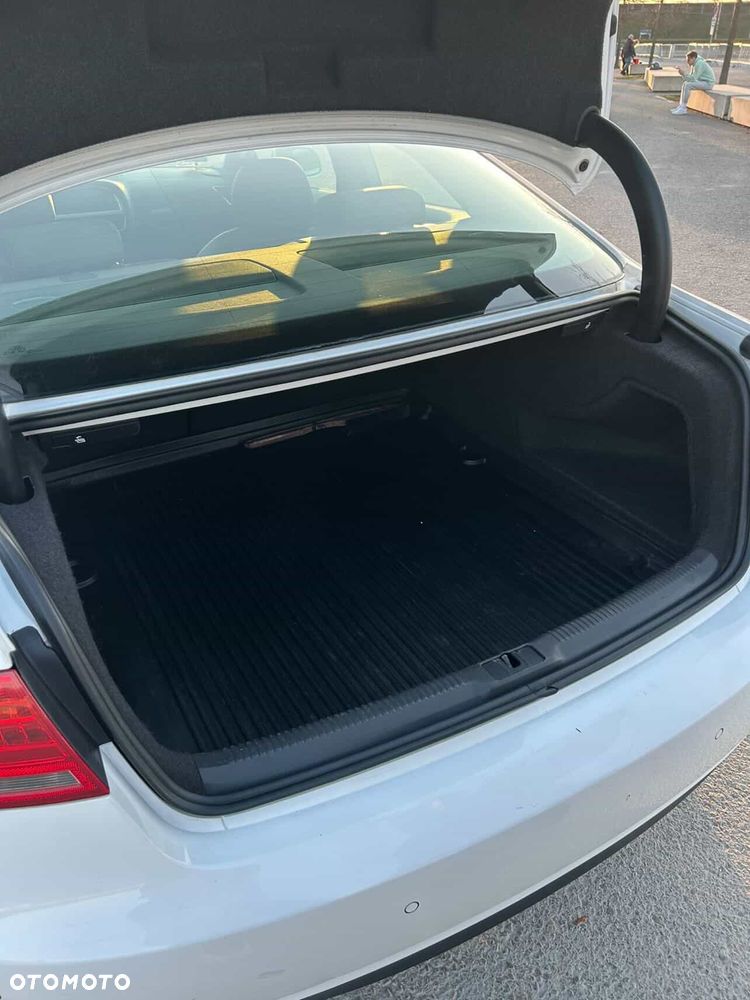 Audi A5 Coupé 2.0 TFSI quattro S tronic - 9