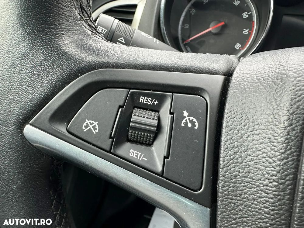 Opel Astra - 24