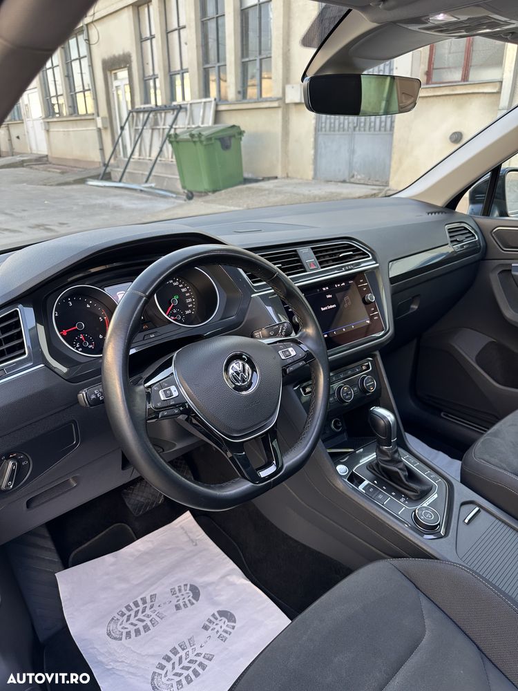Volkswagen Tiguan 2.0 TDI SCR 4MOTION (BlueMotion Techn.) DSG Highline - 6