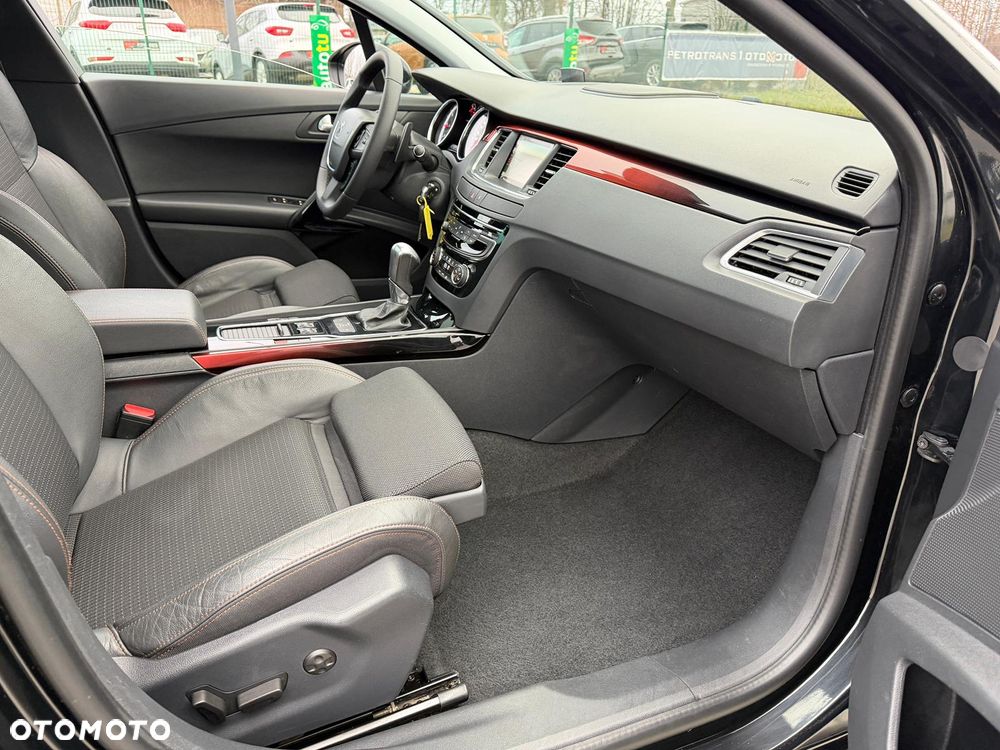 Peugeot 508 RXH BlueHDi 180 EAT6 Stop&Start - 32