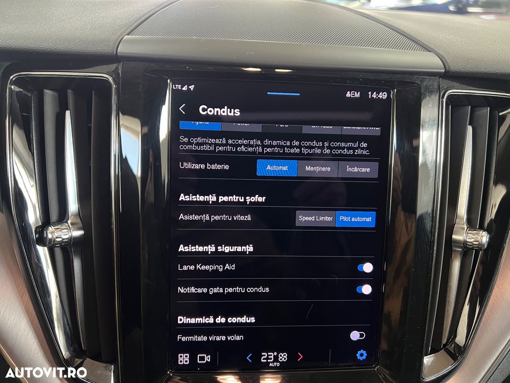 Volvo XC 60 T6 AWD Recharge Geartronic Inscription Expression - 31