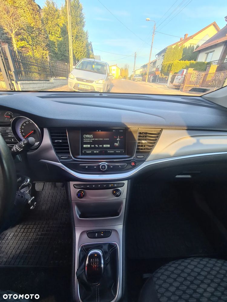 Opel Astra 1.4 T Enjoy - 6