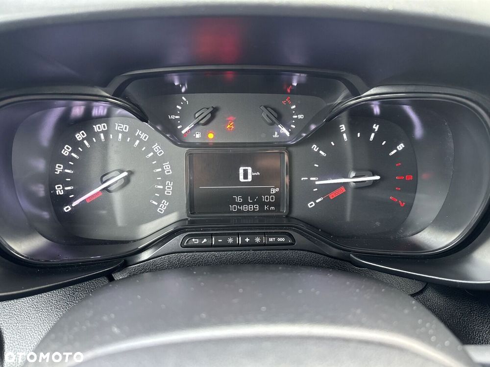 Toyota PROACE CITY - 23