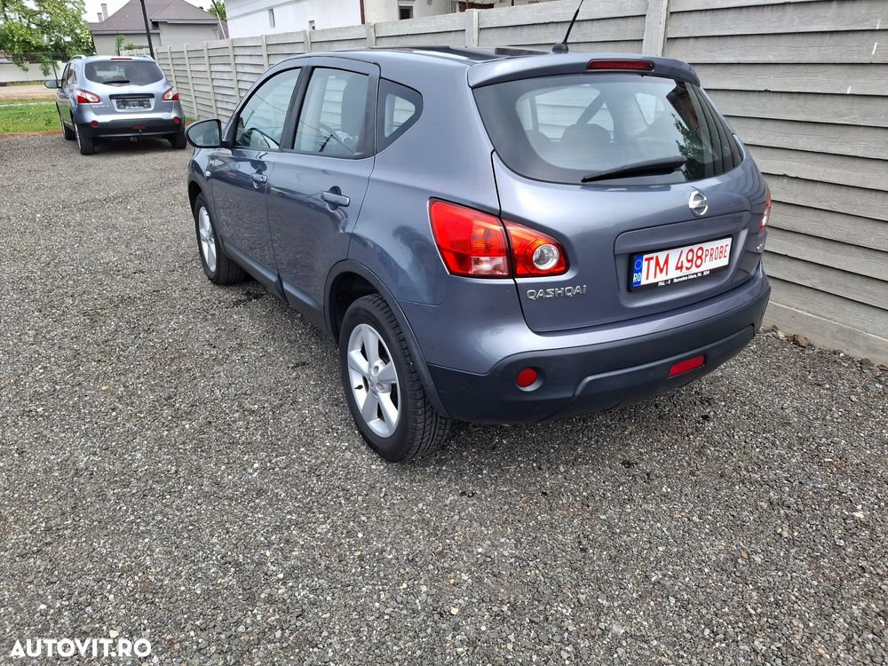 Nissan Qashqai 2.0 DCI 4 x 4 DPF Aut acenta - 2