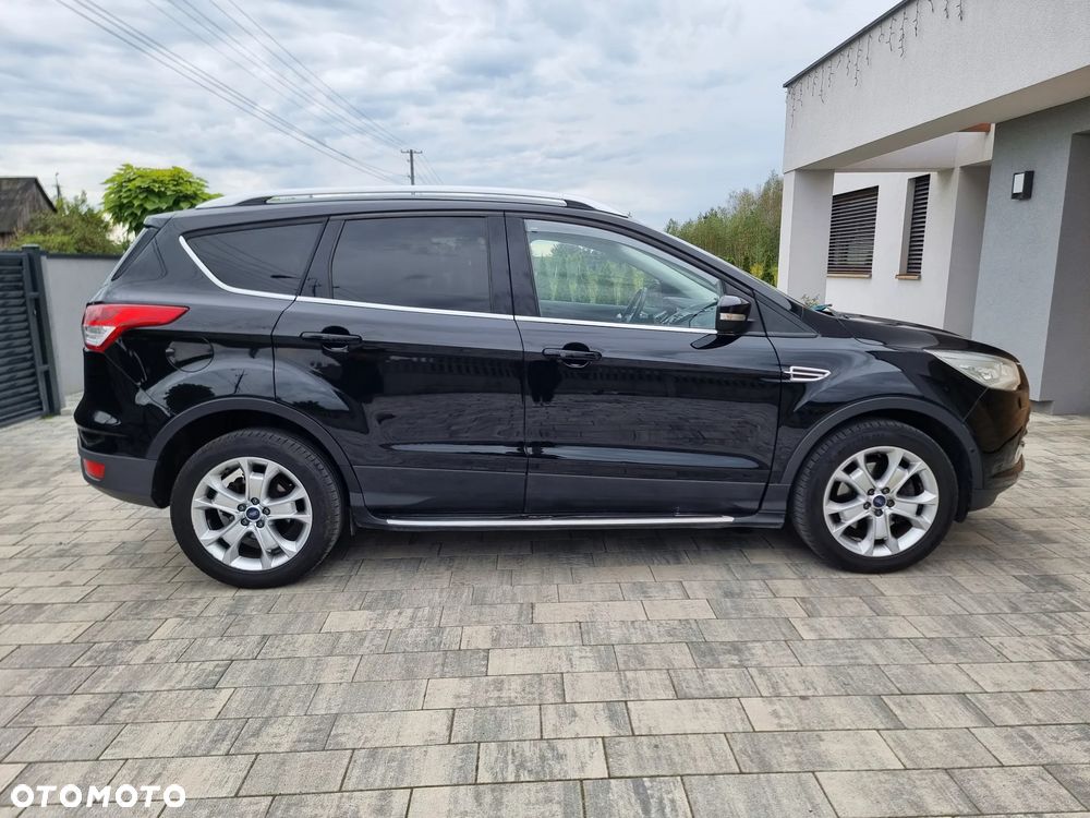 Ford Kuga 1.6 EcoBoost 4WD Titanium - 6