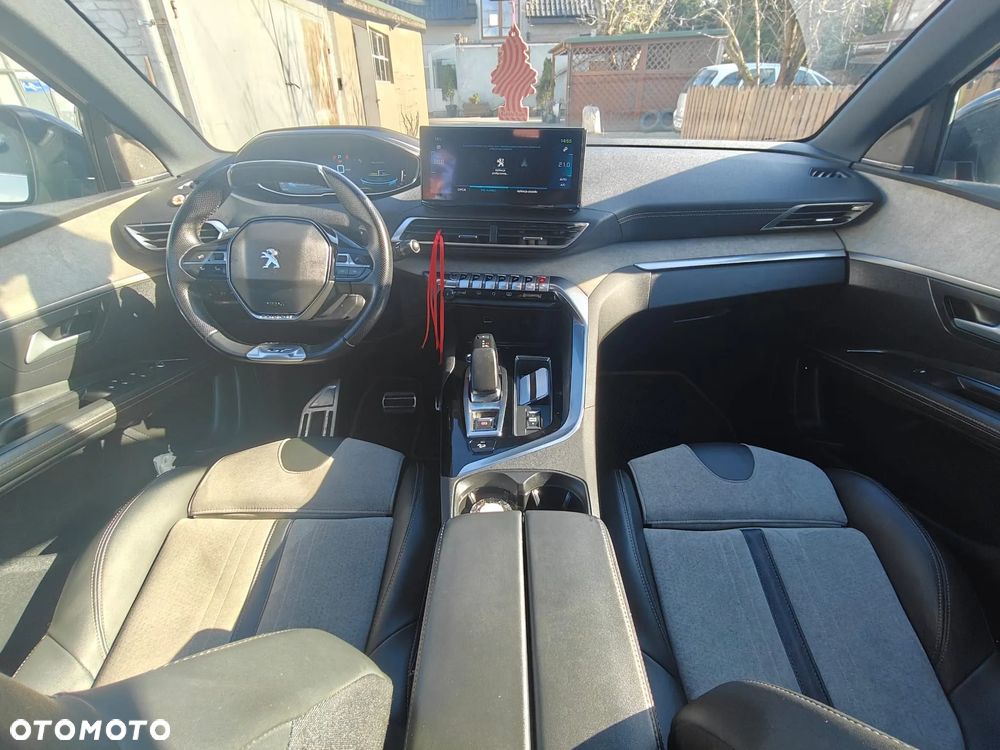 Peugeot 3008 1.6 PureTech Hybrid4 PHEV Allure Pack S&S EAT8 - 20