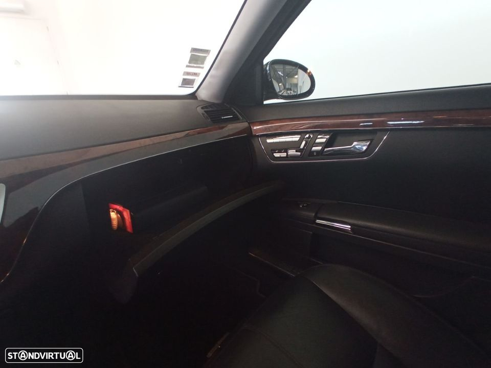 Mercedes-Benz S 320 CDi - 13