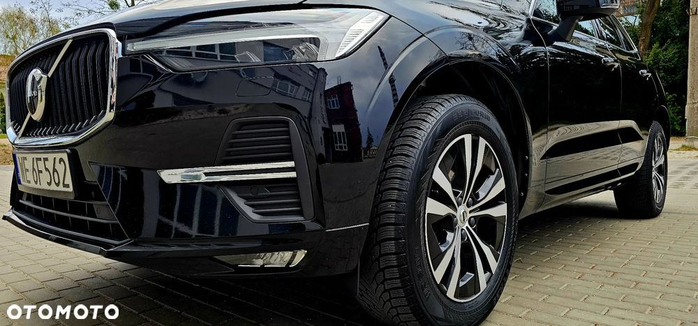 Volvo XC 60 B4 D Momentum Pro - 40
