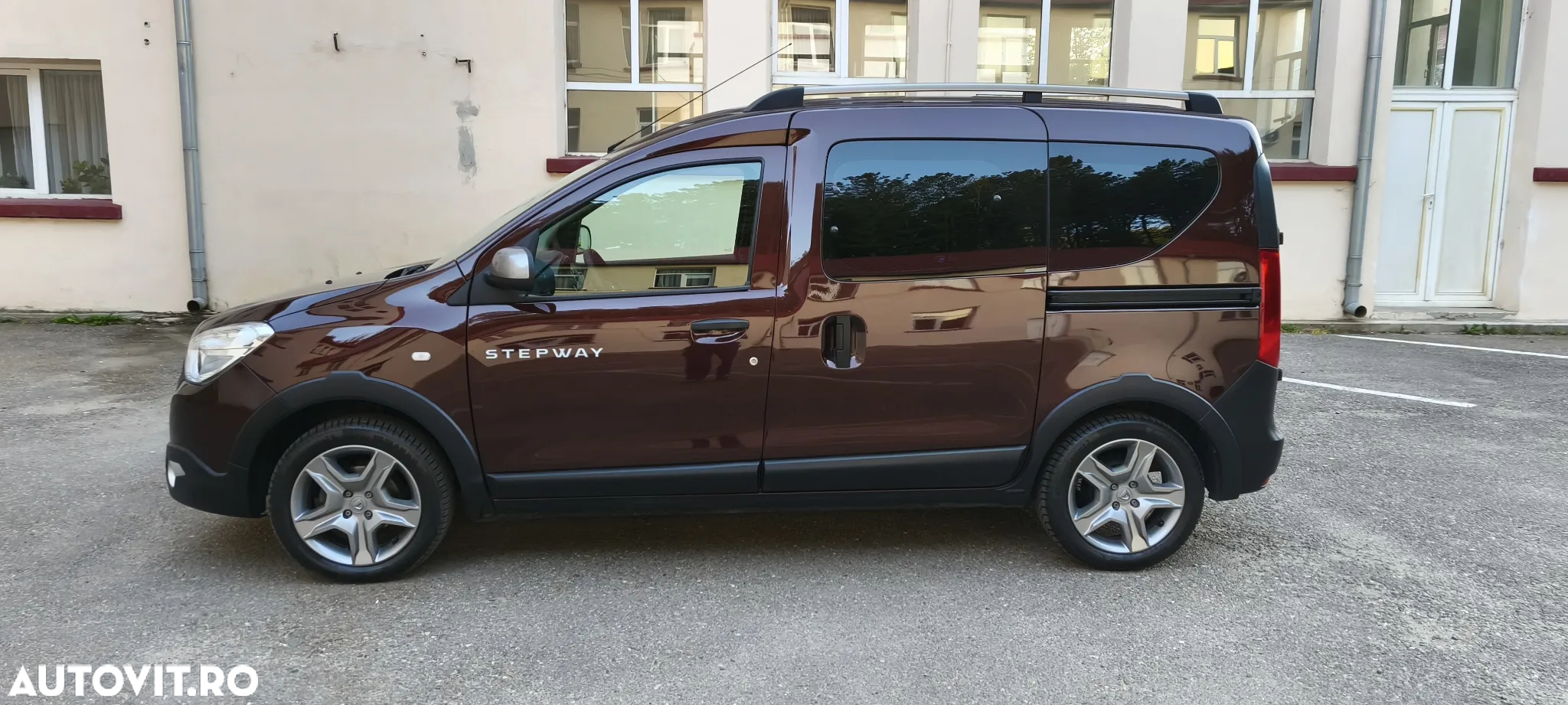 Dacia Dokker 1.6 SCe Stepway - 12