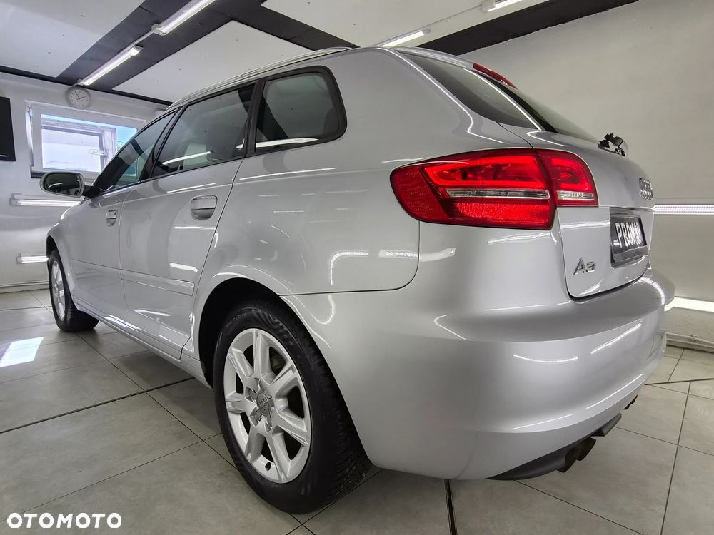 Audi A3 Sportback - 12