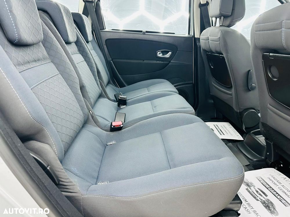 Renault Grand Scenic 1.5 dCi Authentique - 8