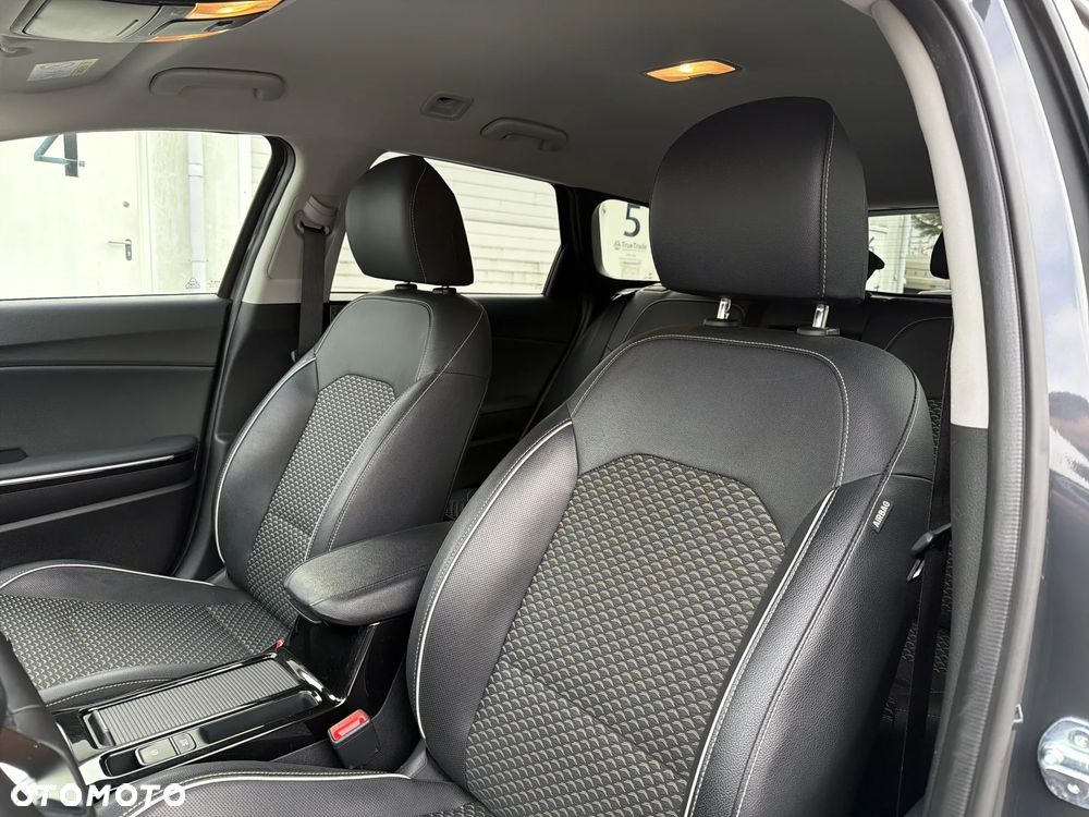 Kia Ceed 1.5 T-GDI Tribute - 12