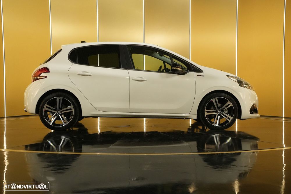 Peugeot 208 1.5 BlueHDi GT Line - 8