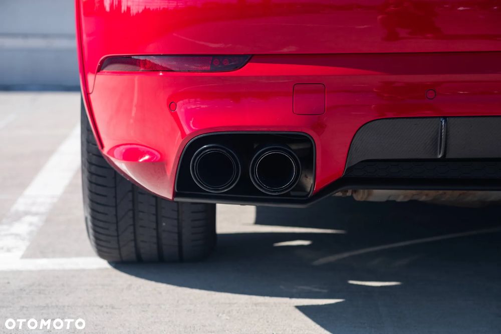 Porsche Cayenne Turbo - 35