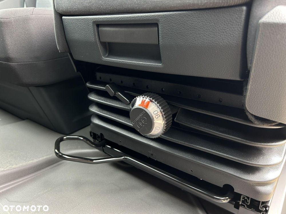 Volkswagen Crafter 35 Brygadówka LONG/L5H3, 2.0 BiTDI 163KM, 4490mm, Wysoki dach, r.o. 4490 mm, manualna 6-biegowa - 36