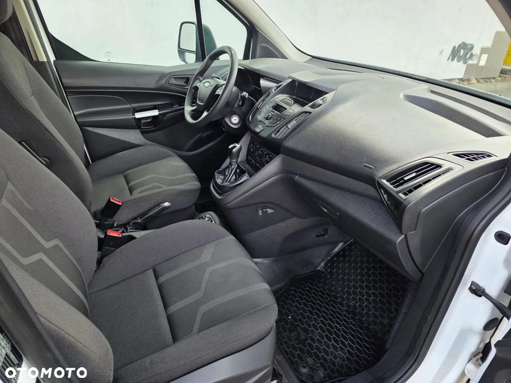Ford Transit Connect - 14