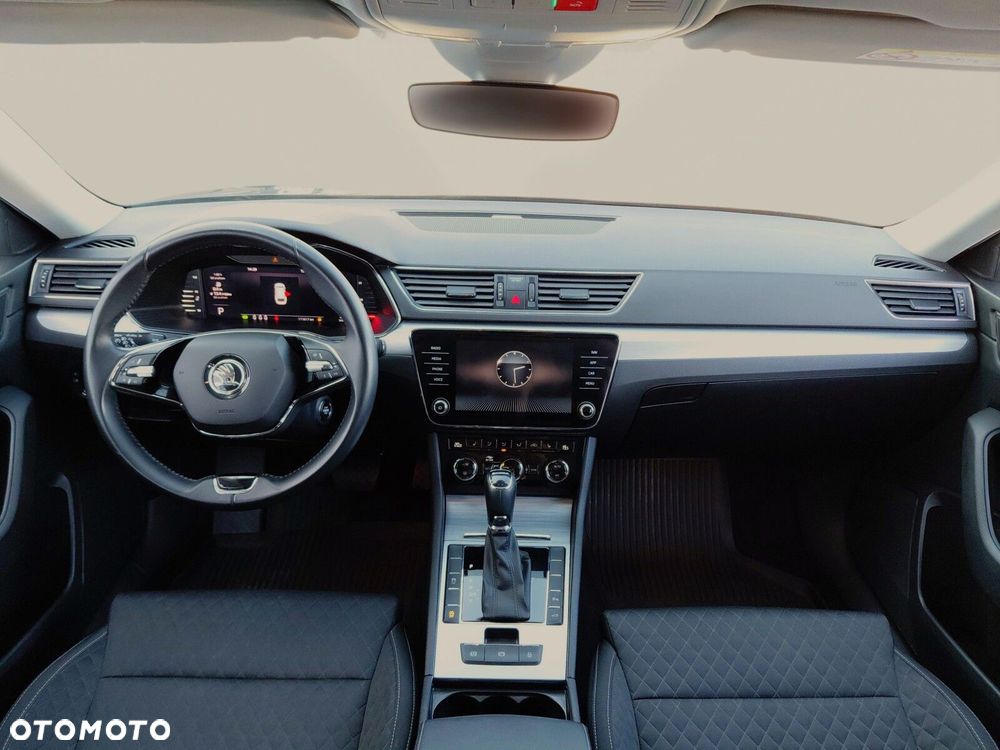 Skoda Superb 2.0 TDI SCR Ambition DSG - 16