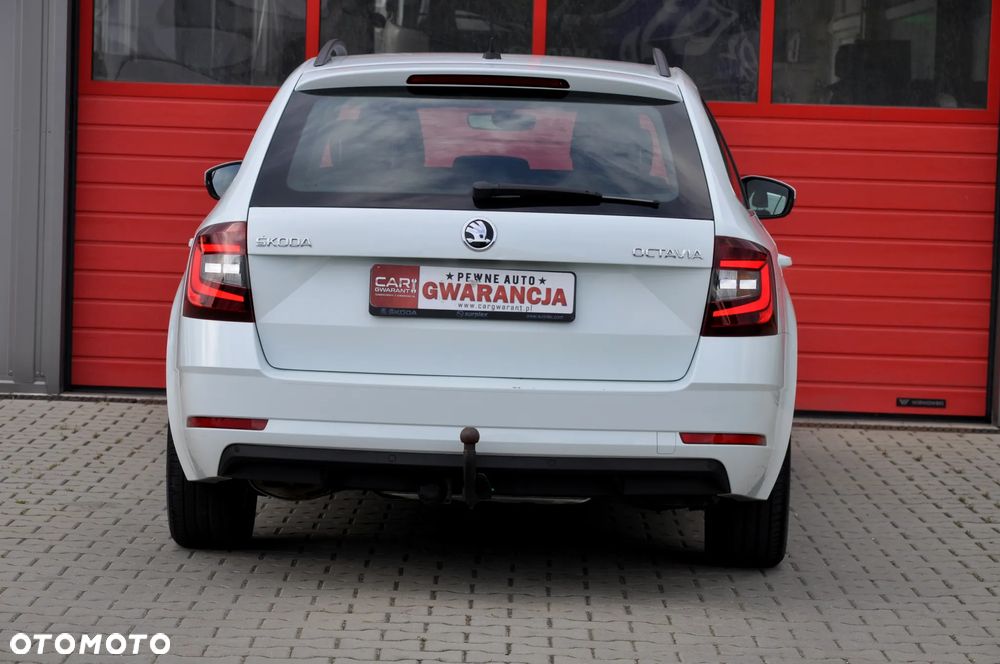 Skoda Octavia 2.0 TDI Edition DSG - 12