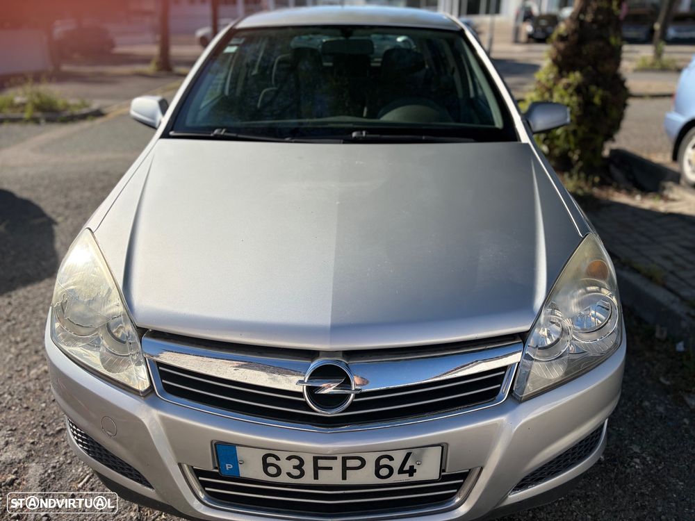 Opel Astra 1.3 CDTI Enjoy EcoFLEX - 2