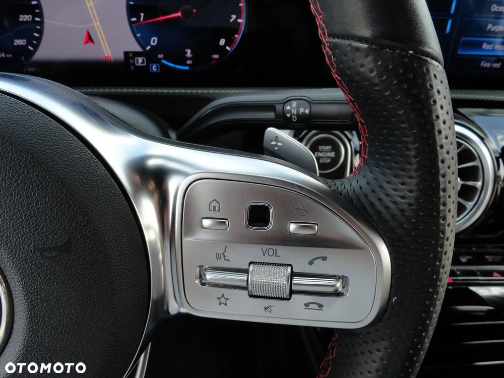 Mercedes-Benz CLA 200 7G-DCT Edition AMG Line - 24