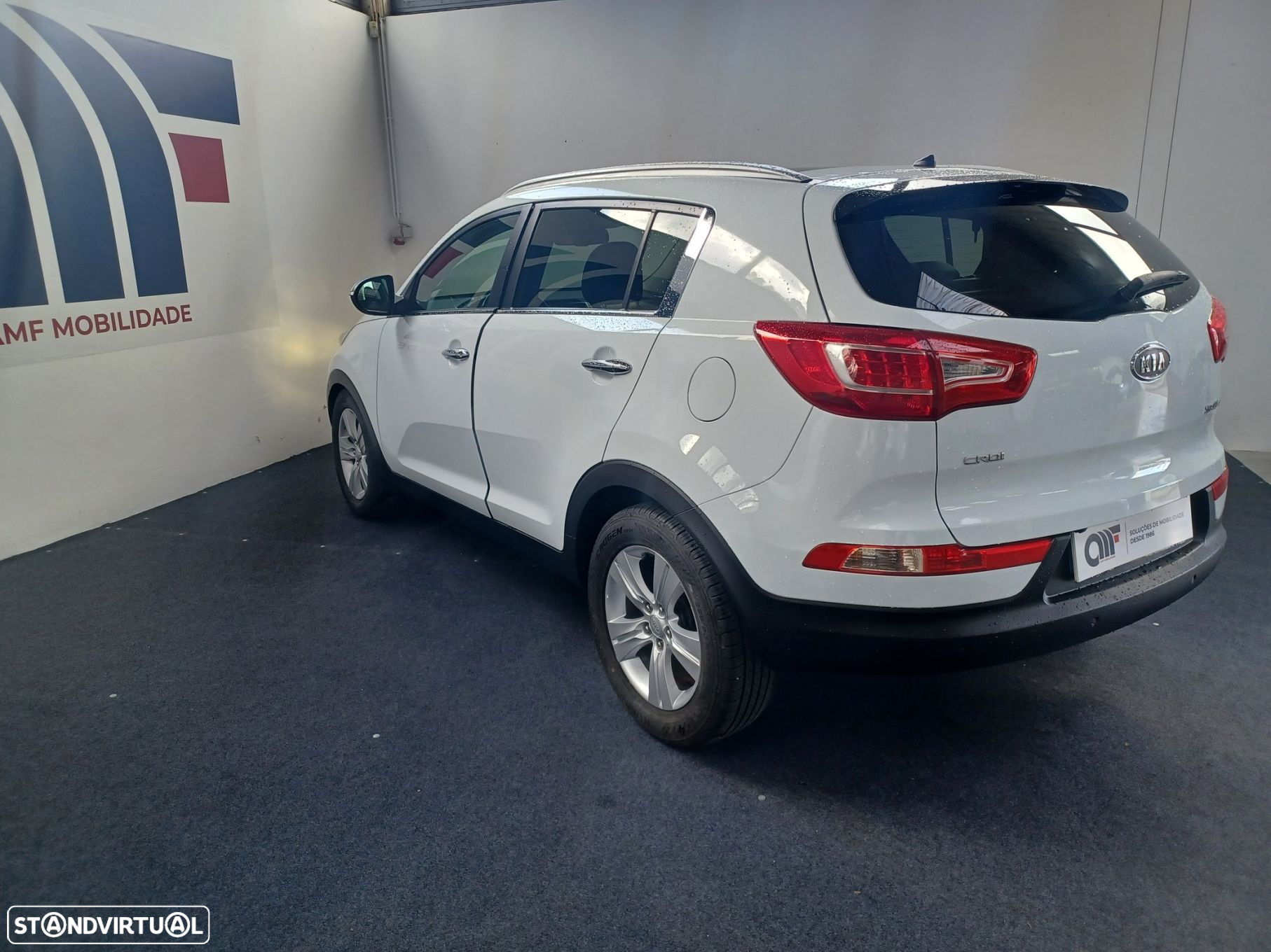 Kia Sportage 2.0 CRDI TX - 4