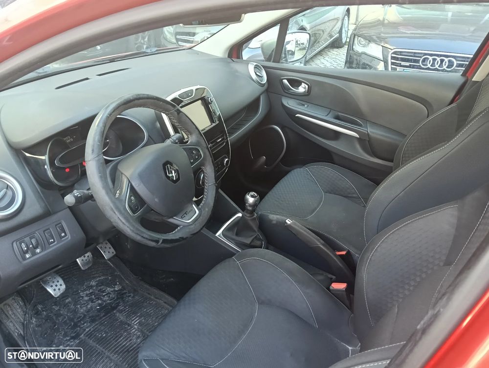 Renault Clio Sport Tourer 1.5 dCi GT Line - 10
