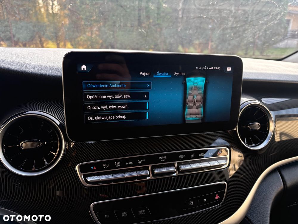 Mercedes-Benz Klasa V 300 d extralang 4Matic 9G-TRONIC Edition Edition 2023 - 34