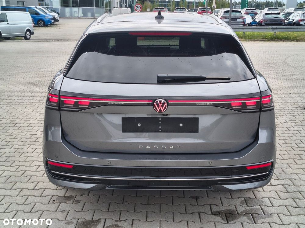 Volkswagen Passat - 7