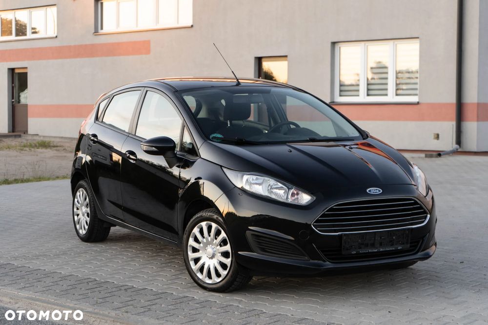 Ford Fiesta 1.25 Celebration - 1