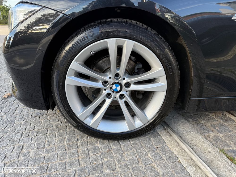 BMW 320 d Touring Sport-Aut. Efficient Dynamics Edition Sport Line - 7