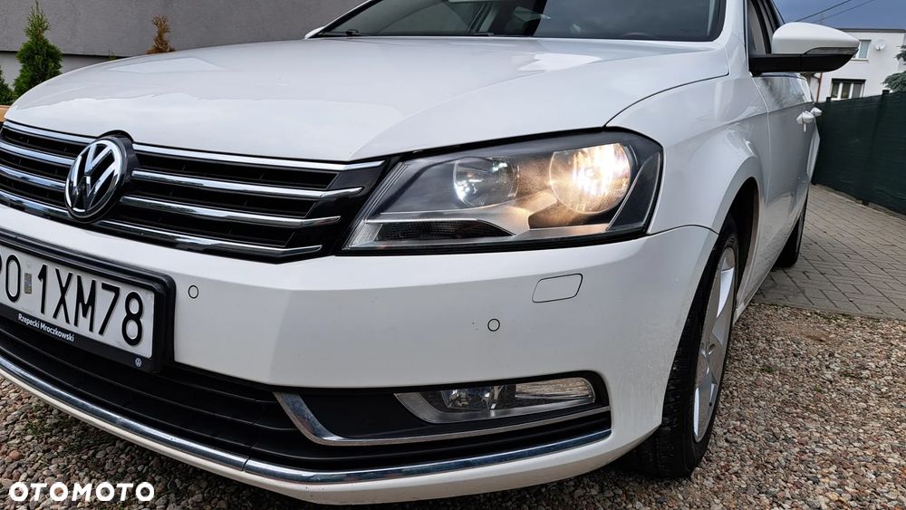 Volkswagen Passat 2.0 TDI BlueMotion Technology Exclusive - 8