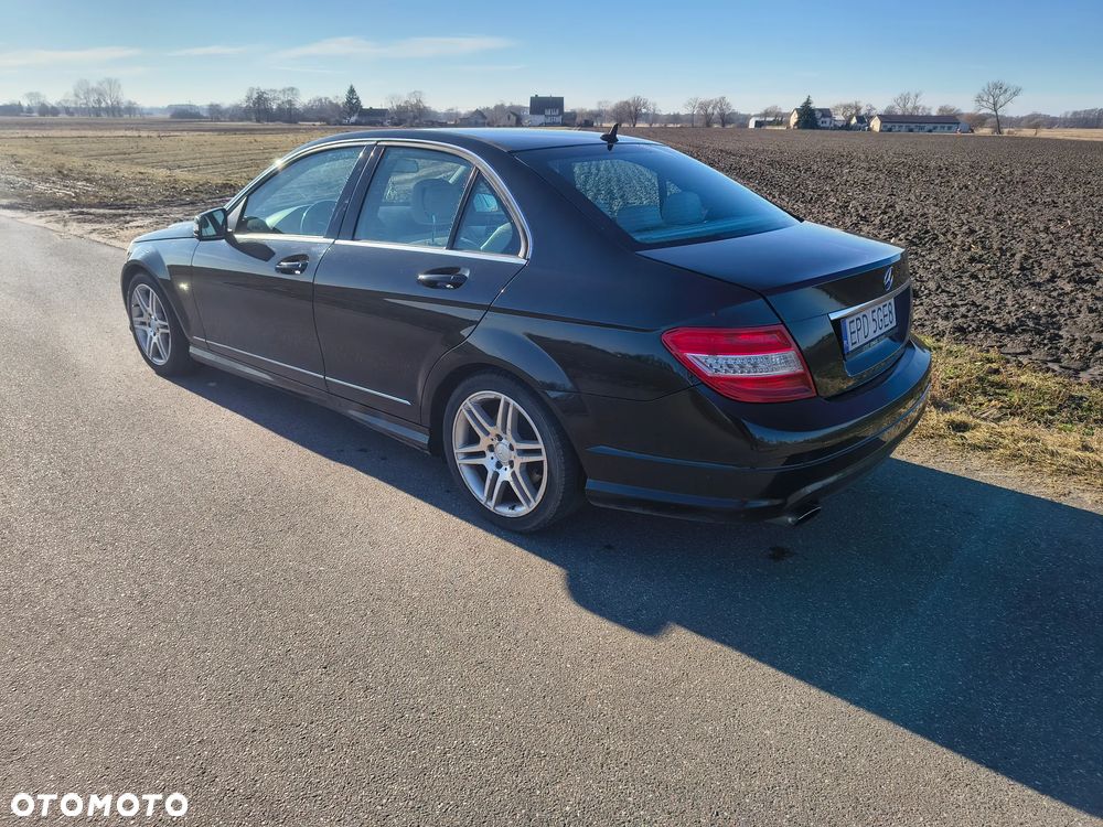 Mercedes-Benz Klasa C 200 CDI DPF BlueEFFICIENCY SPORT EDITION - 3