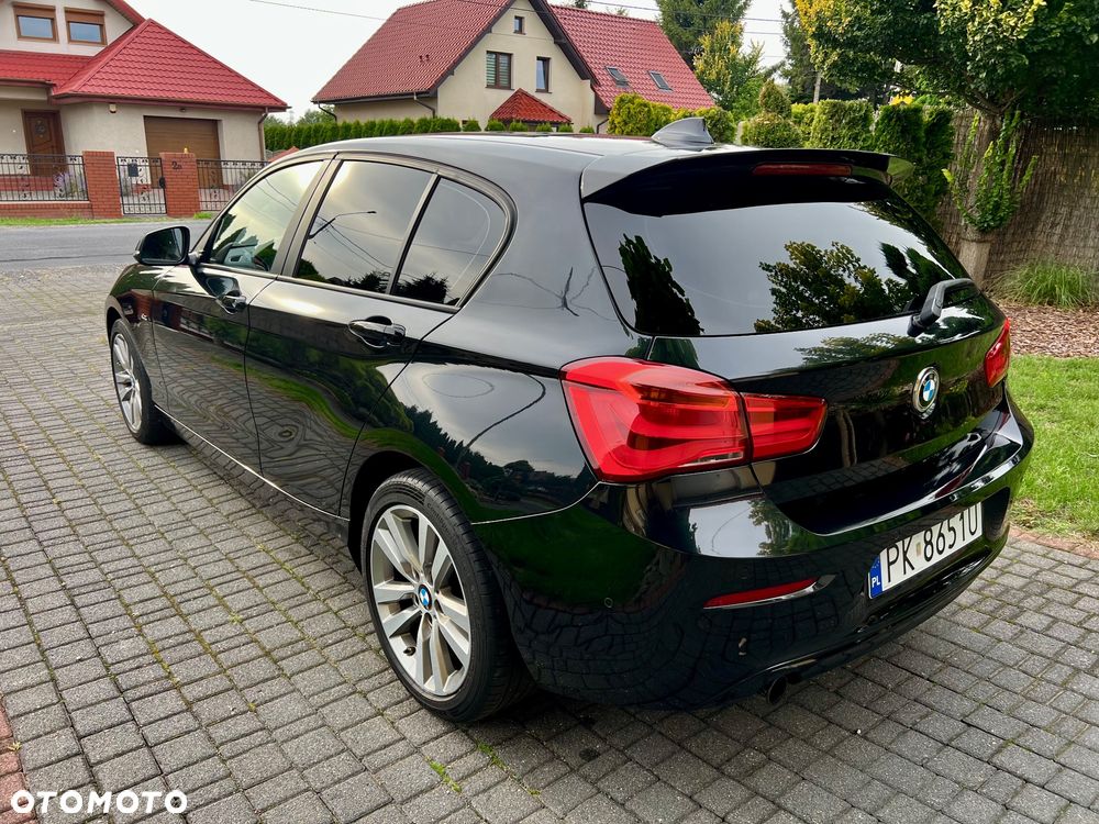BMW Seria 1 120i Sport Line - 4