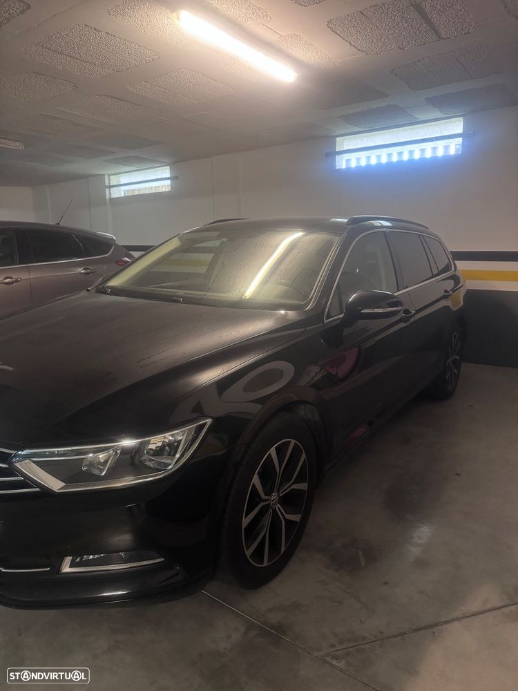 VW Passat Variant 1.6 TDI Confortline DSG - 14