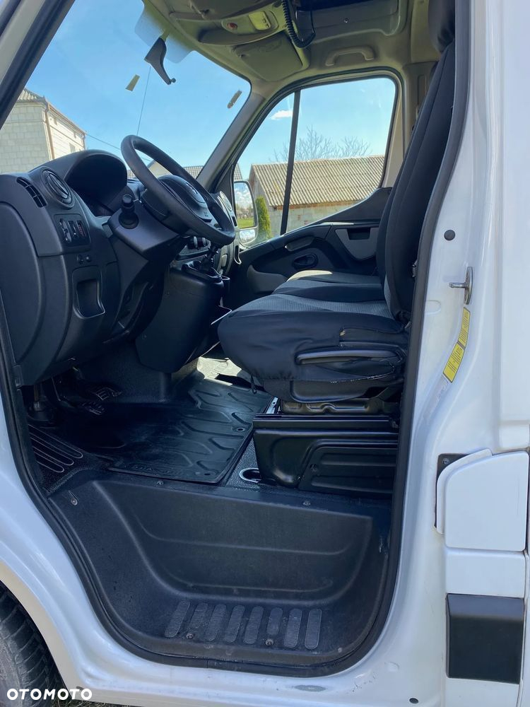 Renault Master - 10
