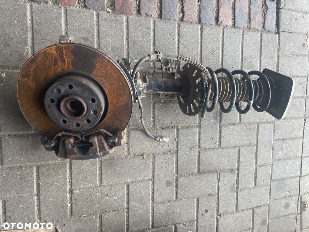 ZWROTNICA AMORTYZATOR LEWY PRAWY  CITROEN  JUMPY III PEUGEOT EXPERT III - 1