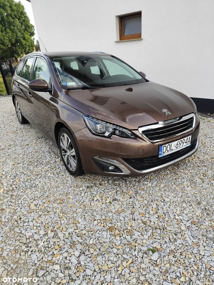 Peugeot 308 SW 1.2 PureTech Allure S&S - 1