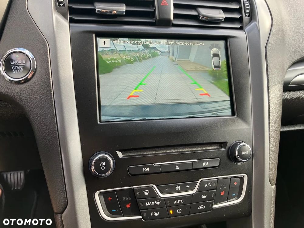 Ford Mondeo 2.0 TDCi Titanium PowerShift - 29