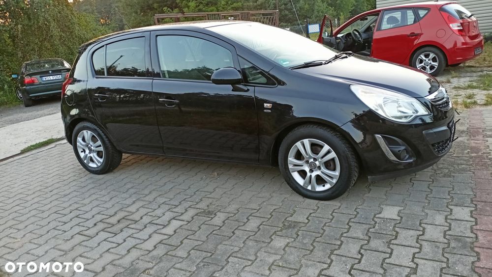 Opel Corsa 1.4 16V Edition - 6