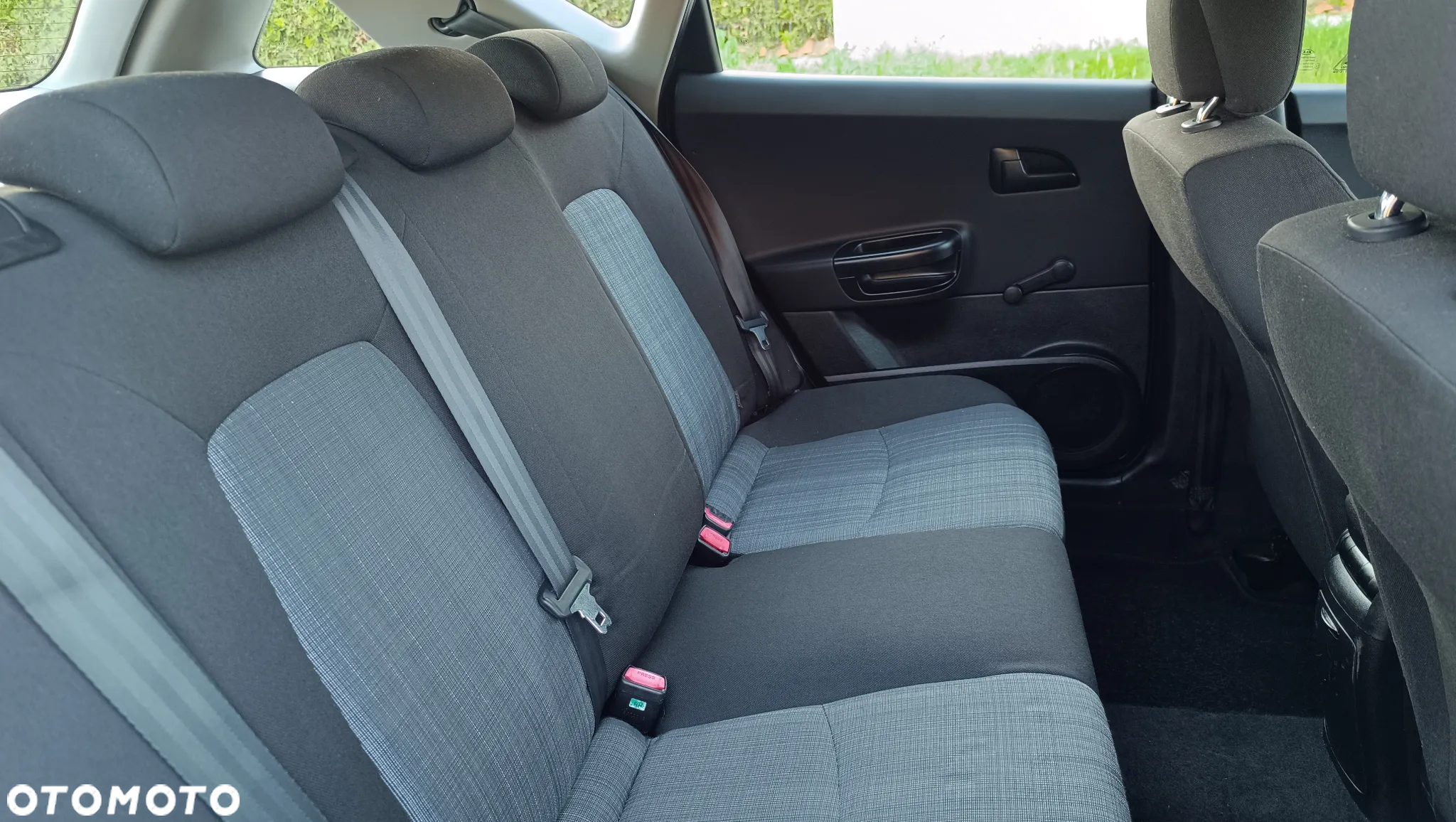 Kia Ceed 1.4 CVVT SW ISG Vision - 13
