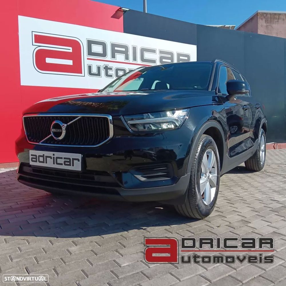 Volvo XC 40 1.5 T2 Momentum Core