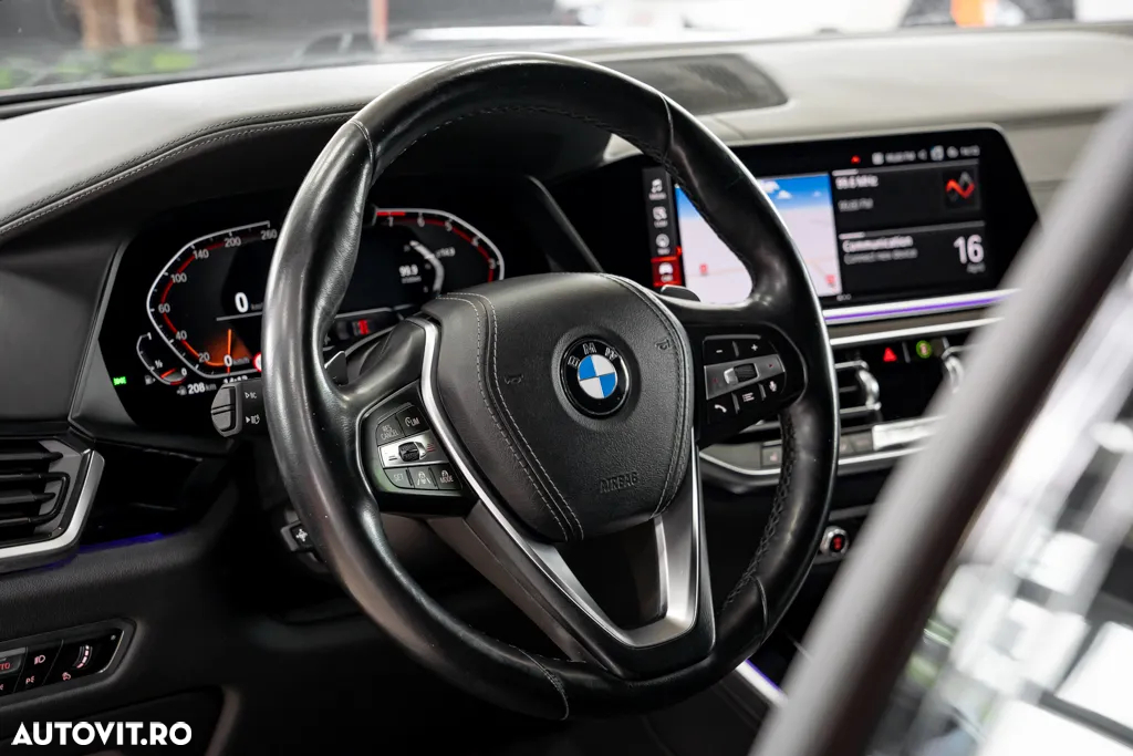 BMW X5 xDrive40i xLine - 23