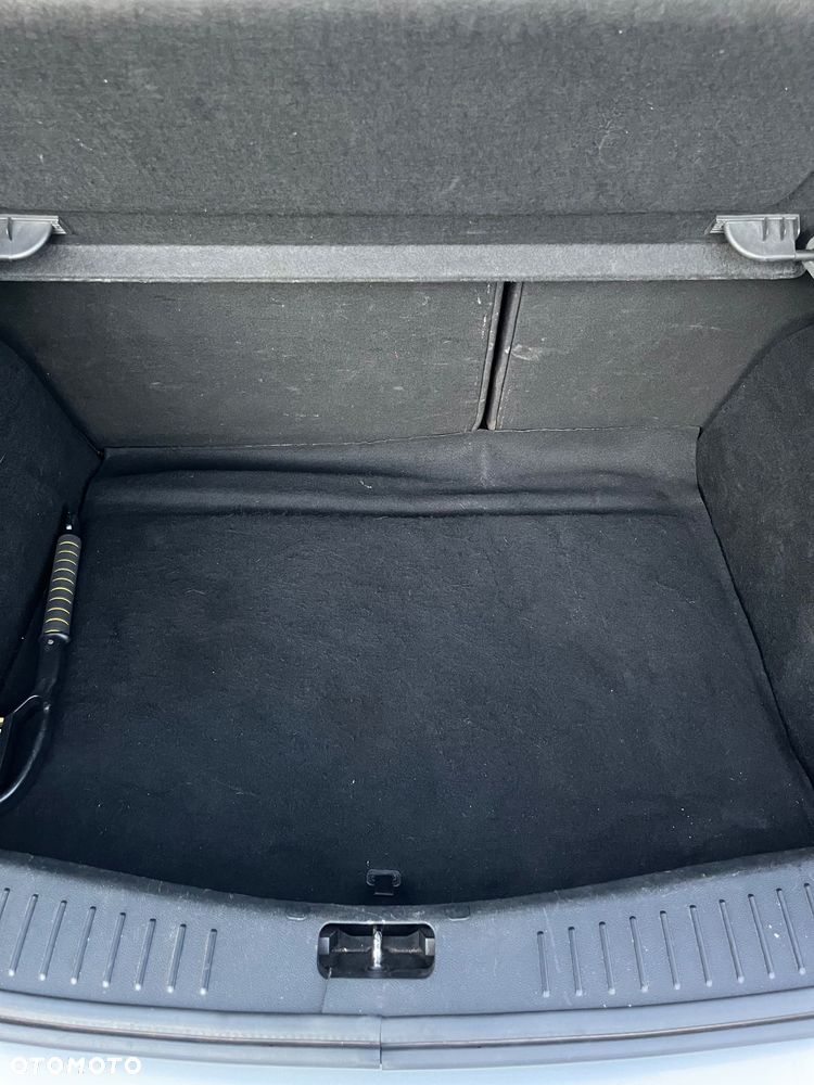 Ford Focus 2.0 TDCi Silver X DPF - 9