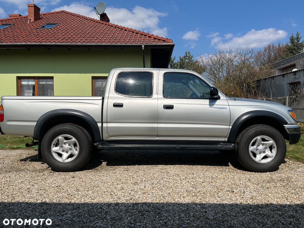 Toyota Tacoma - 3