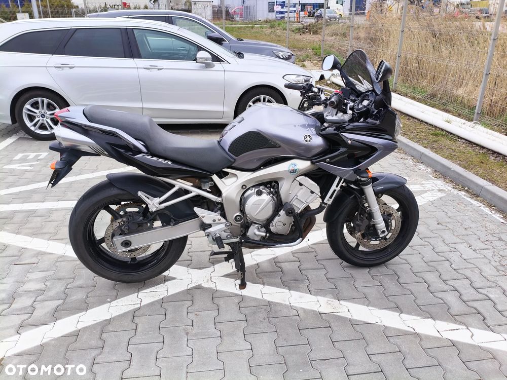 Yamaha FZ6 - 7