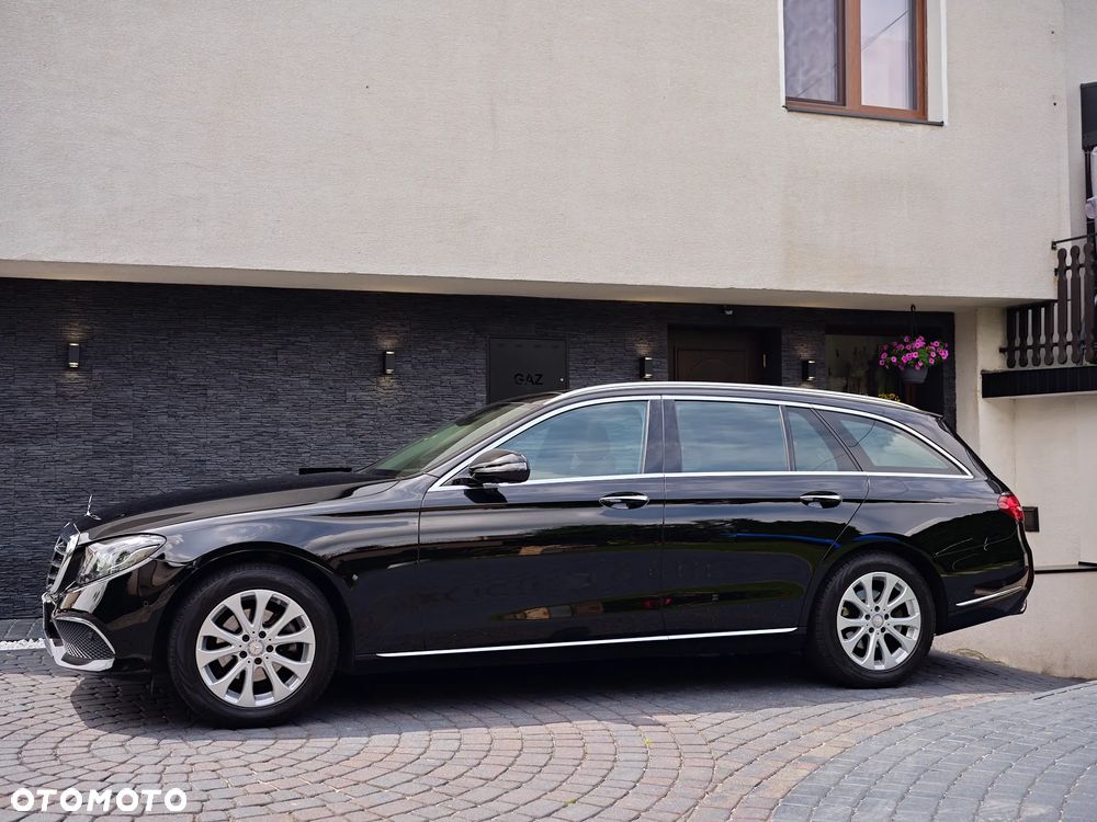 Mercedes-Benz Klasa E 220 d 9G-TRONIC - 3