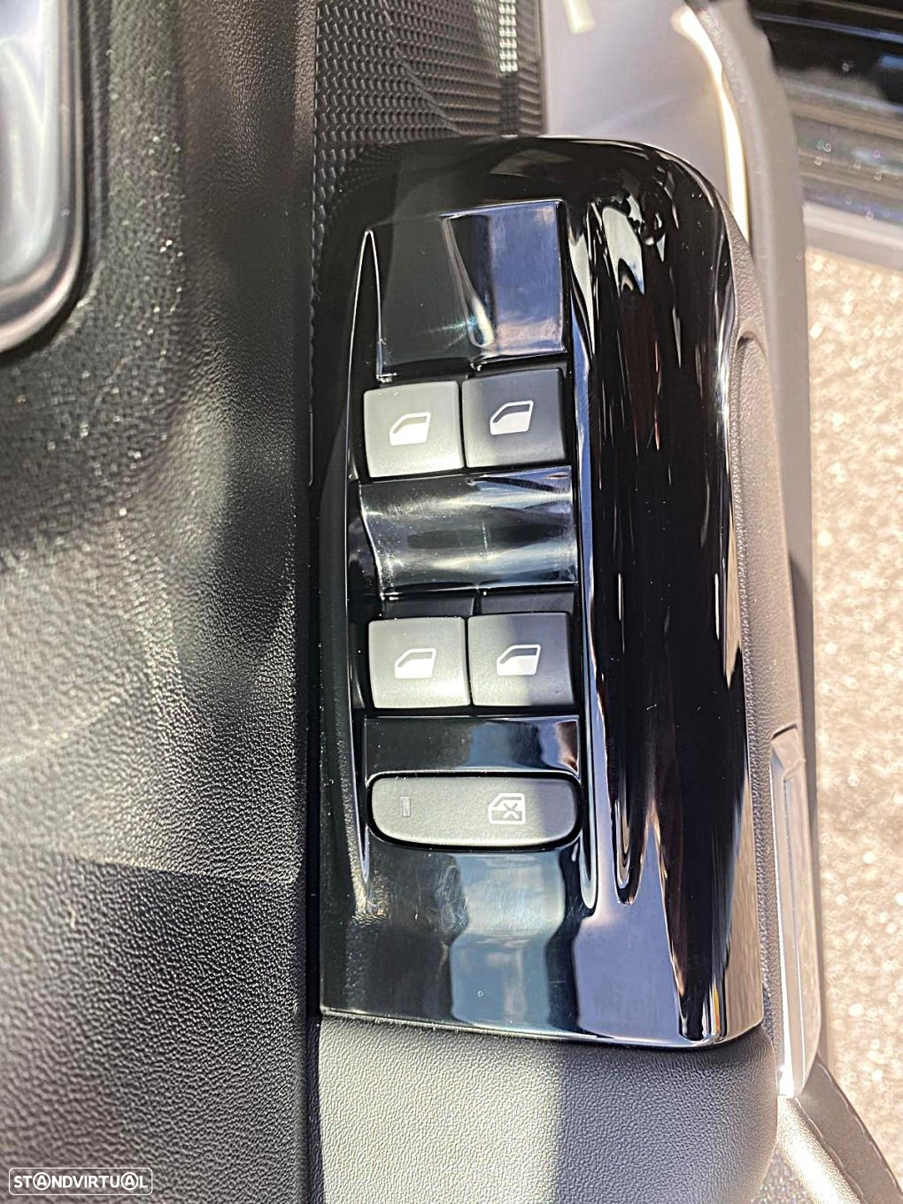 Citroën C3 1.2 PureTech Shine - 29