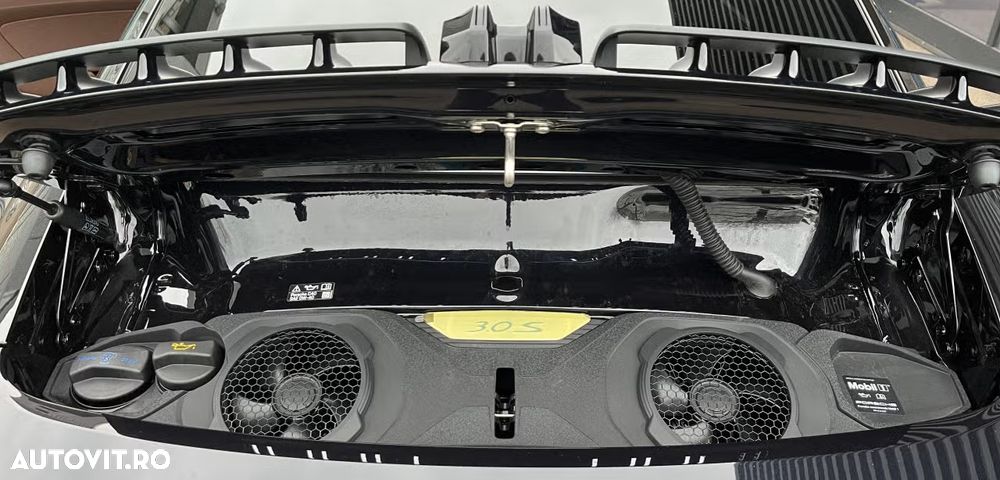 Porsche 911 Carrera 4S PDK - 8