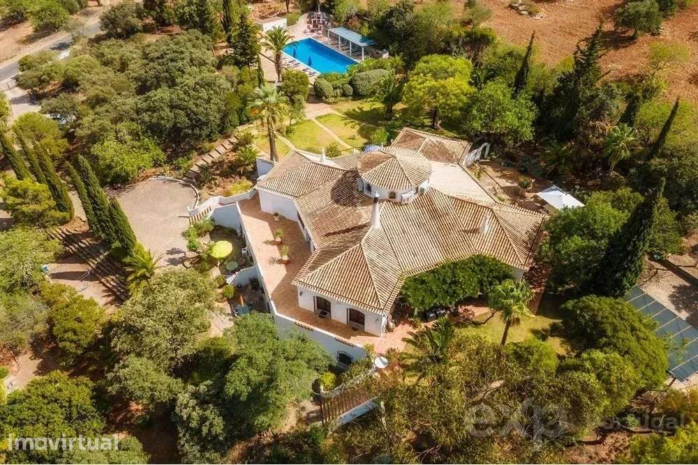 Magnífica propriedade com piscina e vista mar - Grande imagem: 3/49